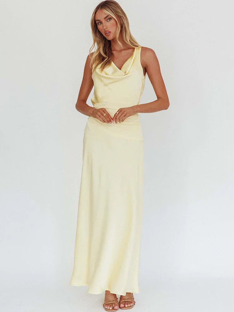 שמלת מקסי דגם פלומה